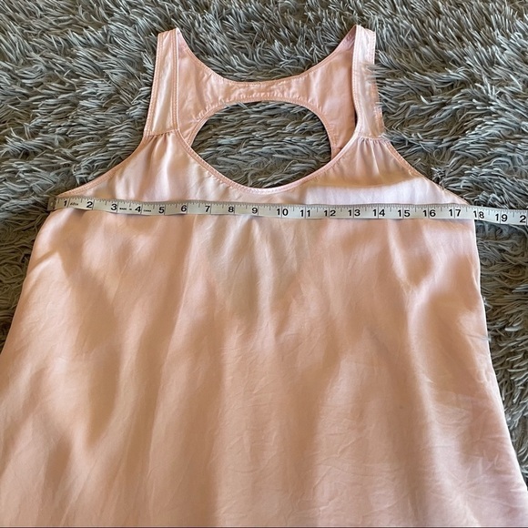 Lululemon Peace Of Mind Tank Top Pretty Pink Open Back Size 8 - Picture 13 of 14